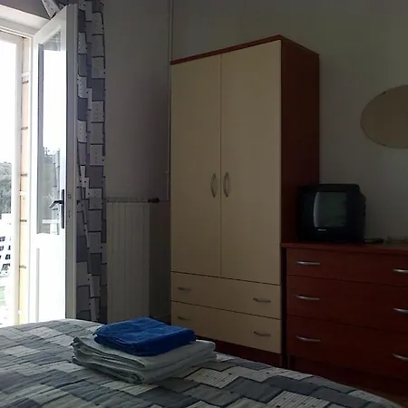 Konukevi Jadranka 3*